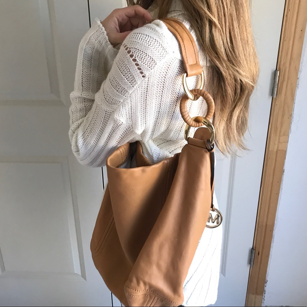 Micheal Kors Purse